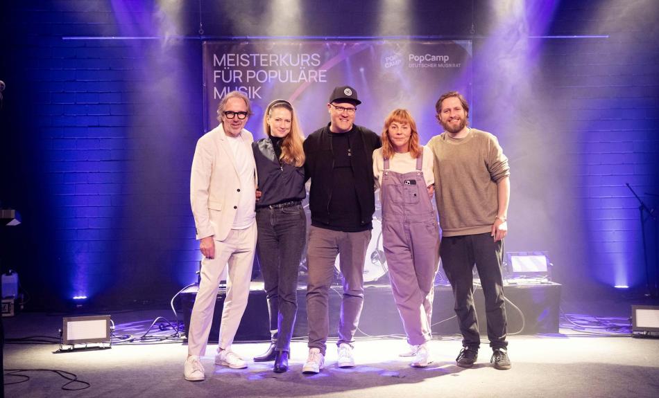 Die Jury des PopCamp 2022, v.l.n.r.: Udo Dahmen, Swantje Weinert, Jens Eckhoff, Sandra Ludewig, Robert Stephenson
