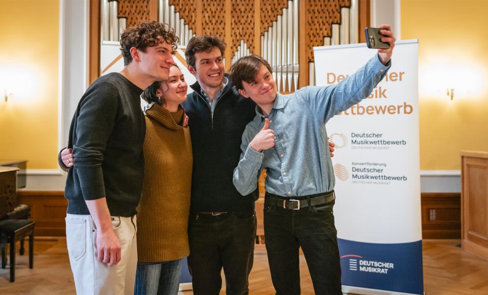 Abbildung: Foto der Presiträgerinnen und Preisträger