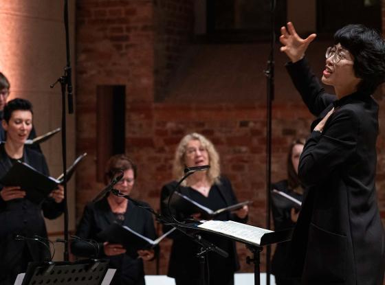 Hyunju Kwon beim Finale des Deutschen Chordirigentenpreises